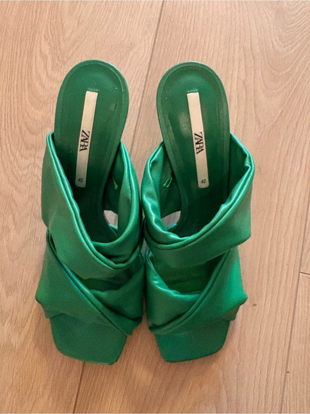 Zara Emerald Twist Slide Mules